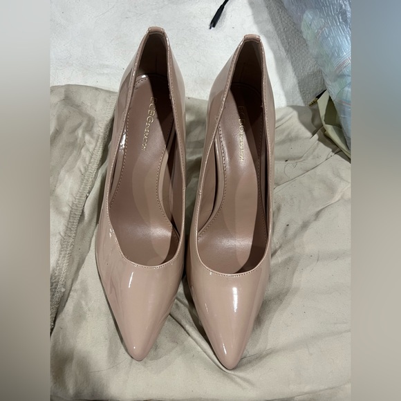 BCBGeneration | Shoes | Bcbg Nude Pump | Poshmark